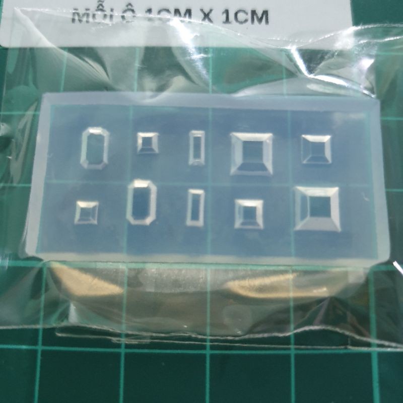 Khuôn silicon nail-resin đúc hạt đá Z-104