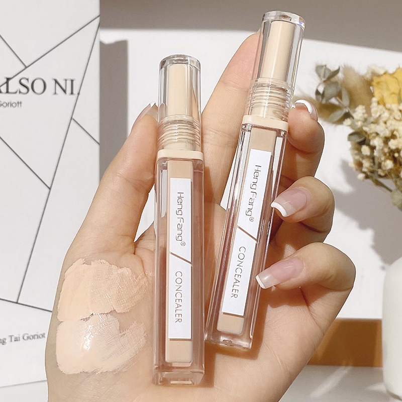 Kem che khuyết điểm dạng lỏng mềm mịn lâu trôi chống thấm nước và mồ hôi