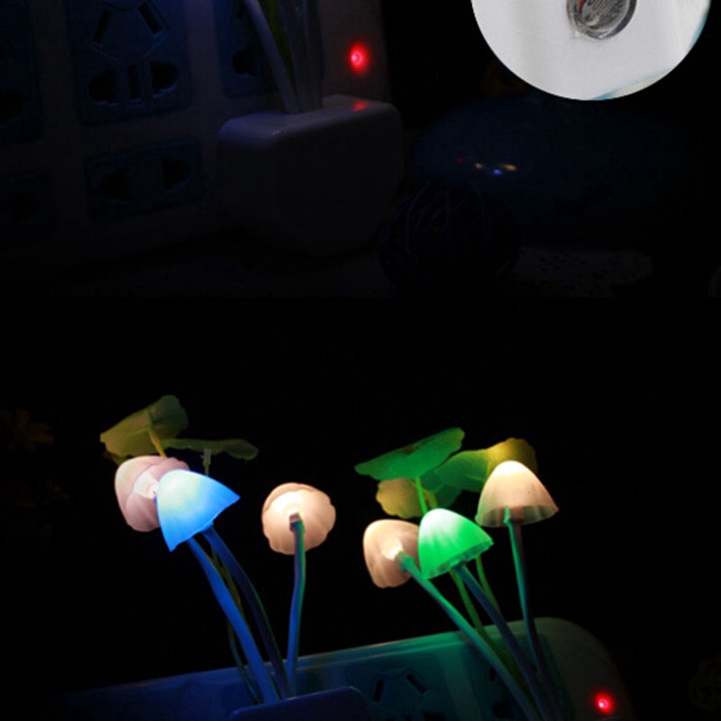 Đèn ngủ hình nấm và hoa tích hợp cảm ứng chuyển động LED tạo không gian lãng mạn