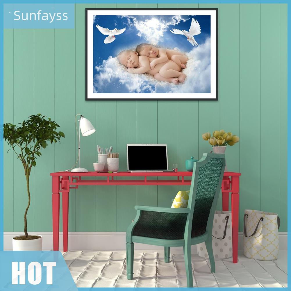 Bộ tranh đính đá 5D tự làm hình em bé dùng trang trí nhà cửa