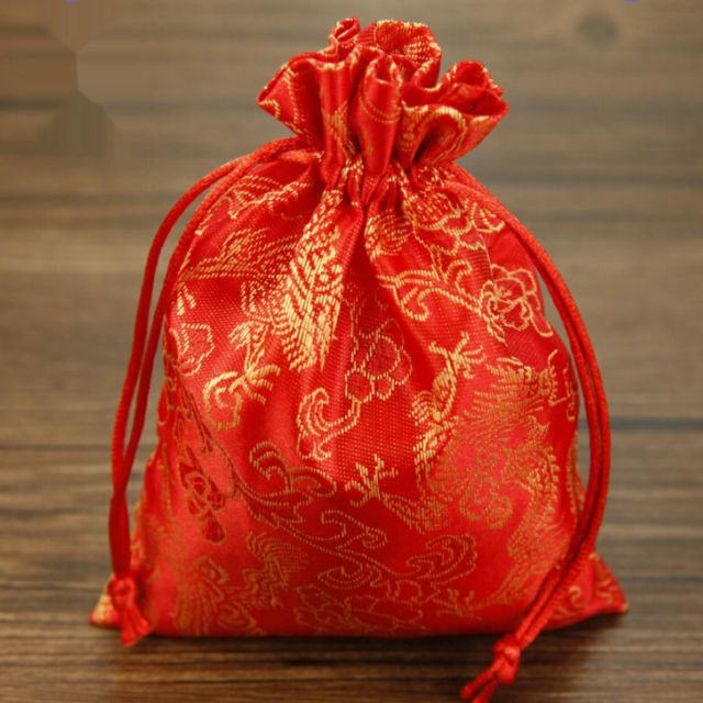 Combo 50 túi gấm đỏ đựng quà , trang sức tphcm