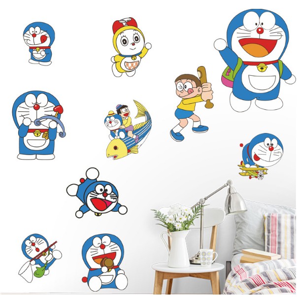 Decal trang trí tường Doremon Cá Chép