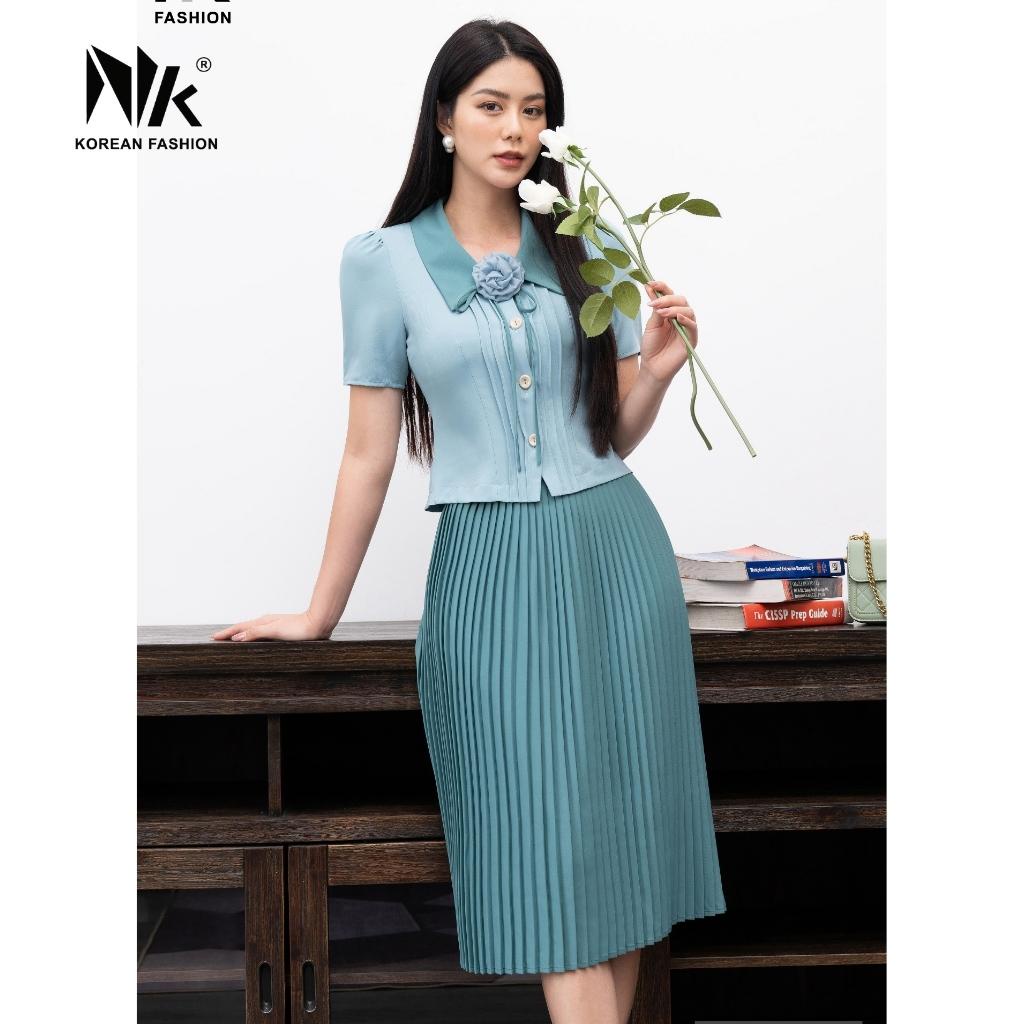 Set Áo Ký Giả Công Sở Cài Hoa Nơ Kết Hợp Chân Váy Dập Ly NK Fashion Thiết Kế Hiện Đại, Nhẹ Nhàng NKBD2203007