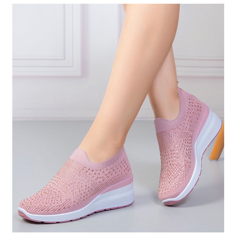 Giày thể thao nữ sneaker độn đế chất liệu vải đẹp màu trắng siêu nhẹ cho trung niên bảo hành 1 năm BN46 TIMAN