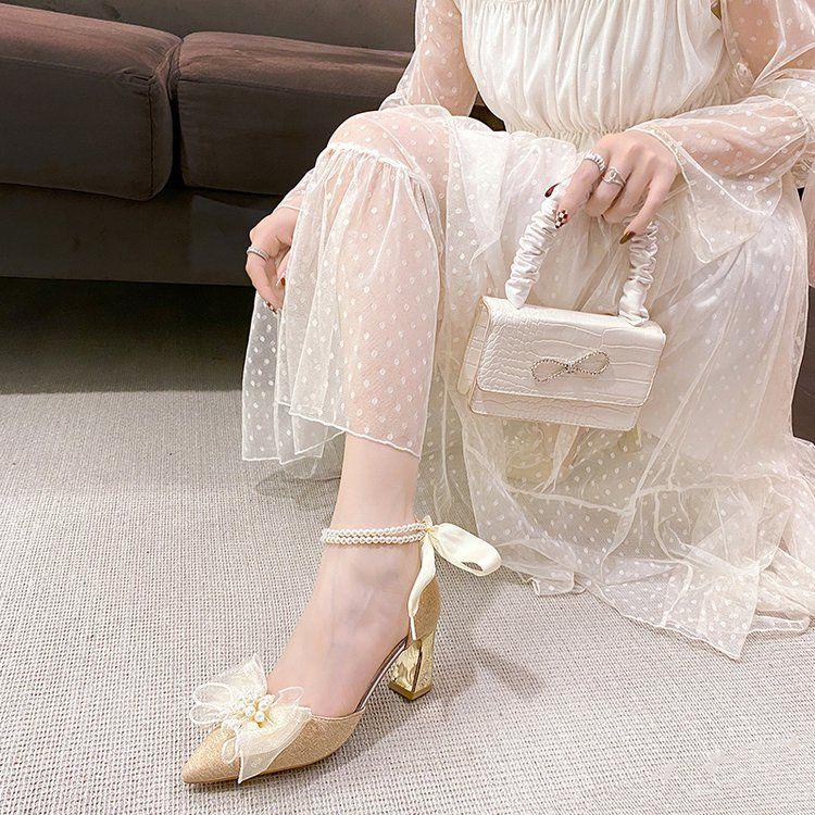 Giày Cao Gót Đính Ngọc Trai Và Nơ Màu Trắng Thiết Kế Mới Thời Trang