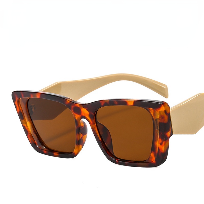 Kính Mát Tròng Hình Học Cho Nam Nữ