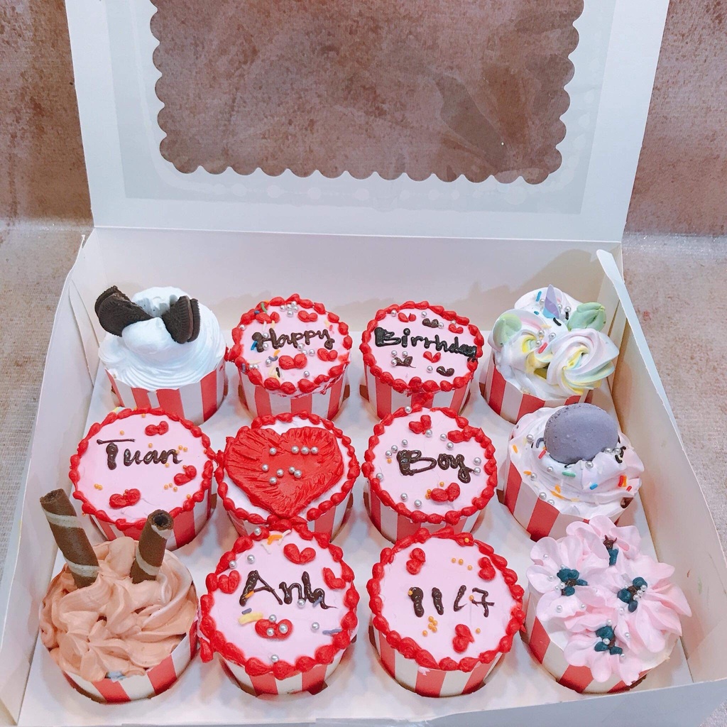10 Hộp giấy nắp trong đựng 12 cupcake