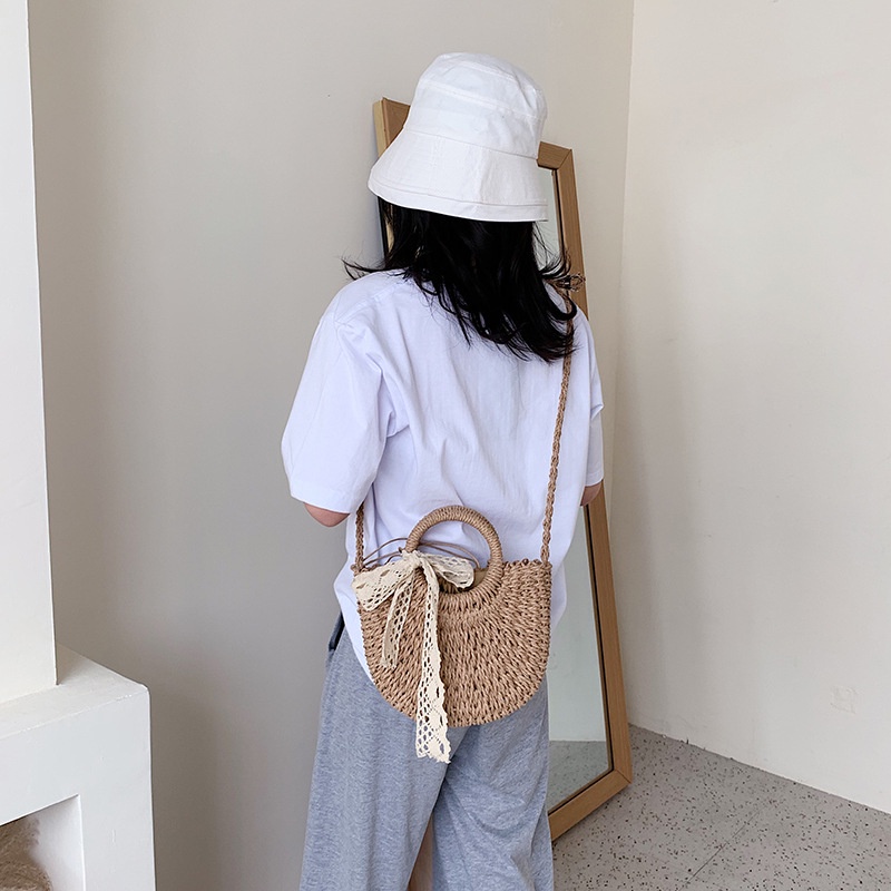 Túi cói đi biển bán nguyệt xách tay Vintage nhỏ
