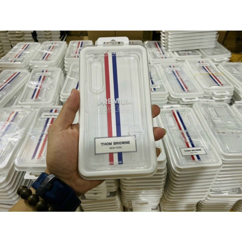 Samsung Z Fold 4 / Z flip 3 / Z Fold 3_Ốp lưng 2 mảnh Likgus Thom Browne new york trong cứng k ố màu