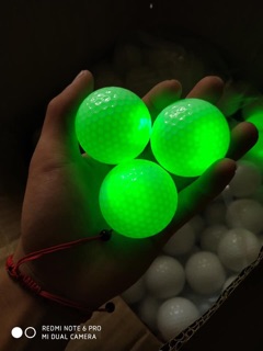 Bóng golf phát sáng