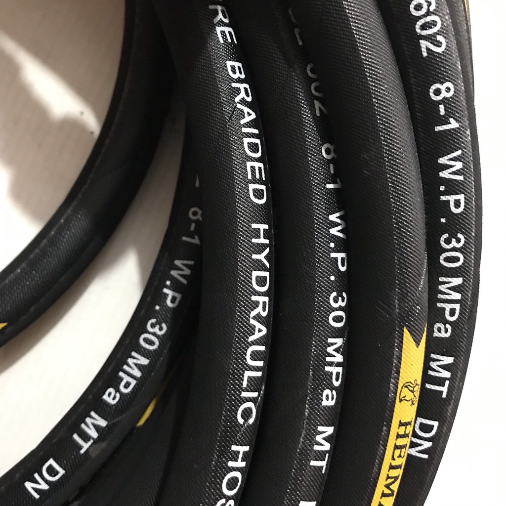 Dây rửa xe 3 lớp bố thép cao áp  + tặng  kèm khớp nối nhanh 3/8