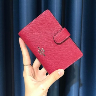 Ví Coach