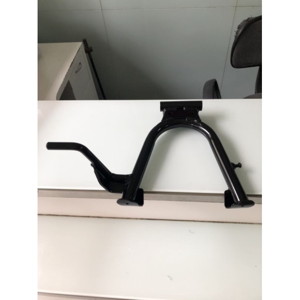 [YAMAHA] CHÂN CHỐNG GIỮA XE MÁY
