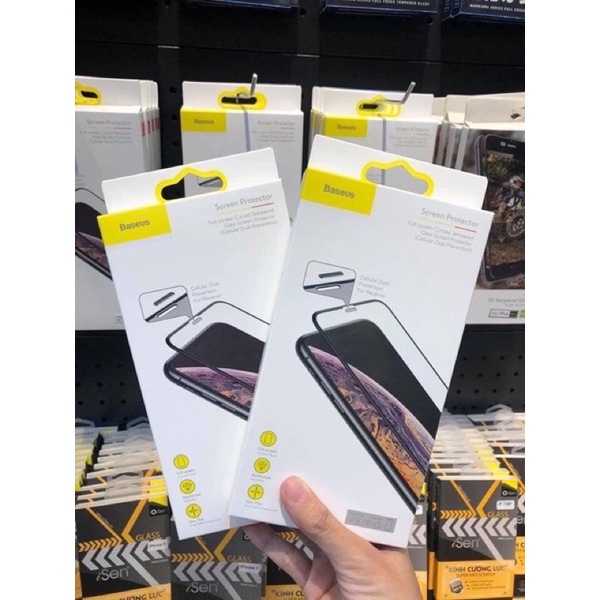 Kính cường lực Baseus chống bụi bẩn và nước vào màng loa đủ mã Iphone