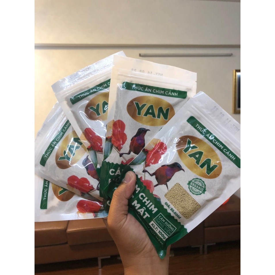 Cám chim hút mật Yan thời hạn sử dụng 1 năm
