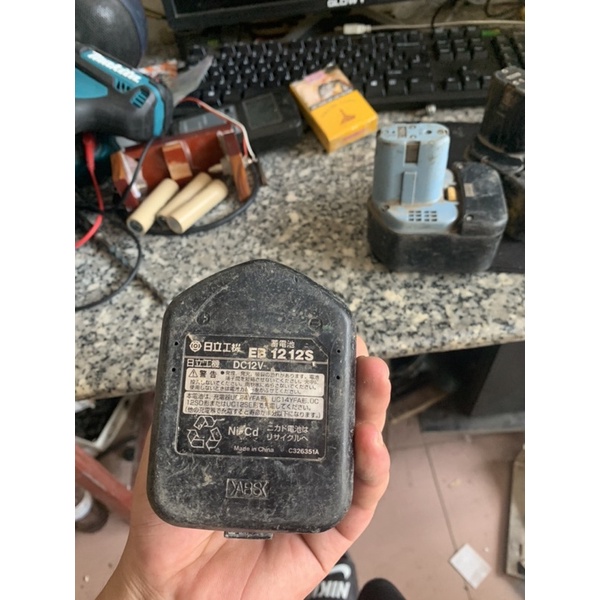 Vỏ pin hitachi đóng 6cell