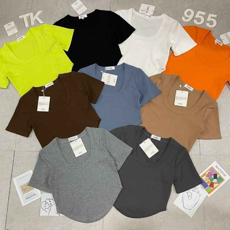 Áo cổ U vạt bầu