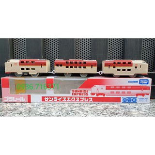 Mô hình tàu hỏa chạy pin Takara tomy phiên bản đặc biệt Sunrise Express (tàu to, có 3 toa)