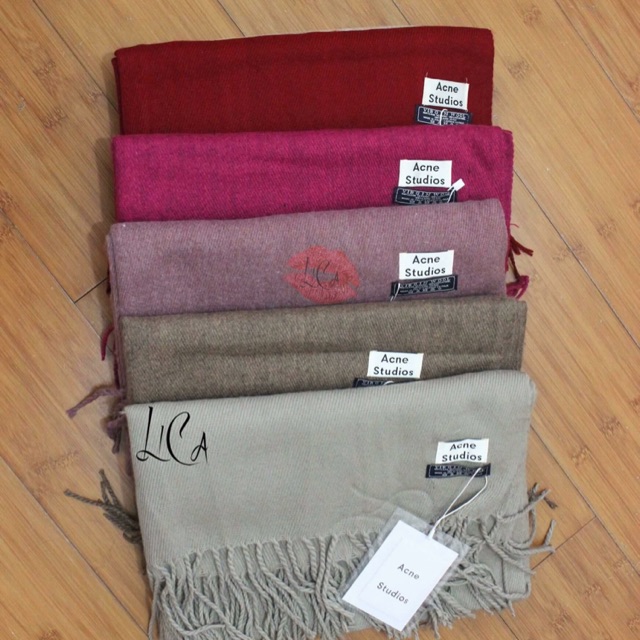 Khăn Acne Studios -