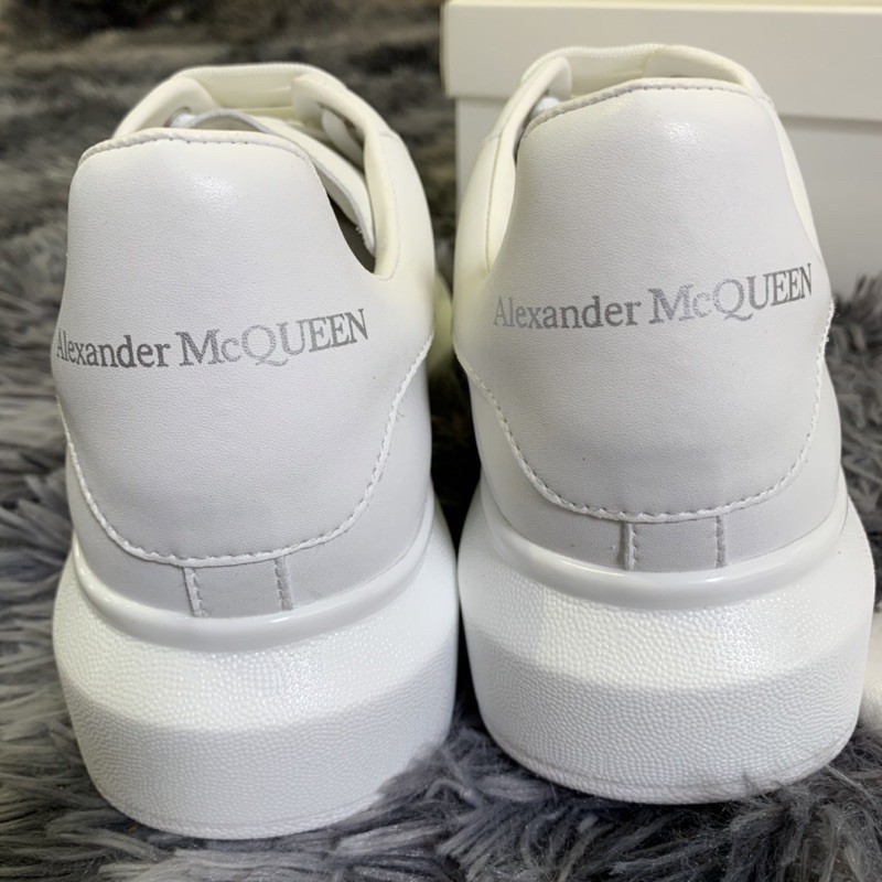 Giầy MCQueen Trăng 2020 China (ảnh thật + full box)