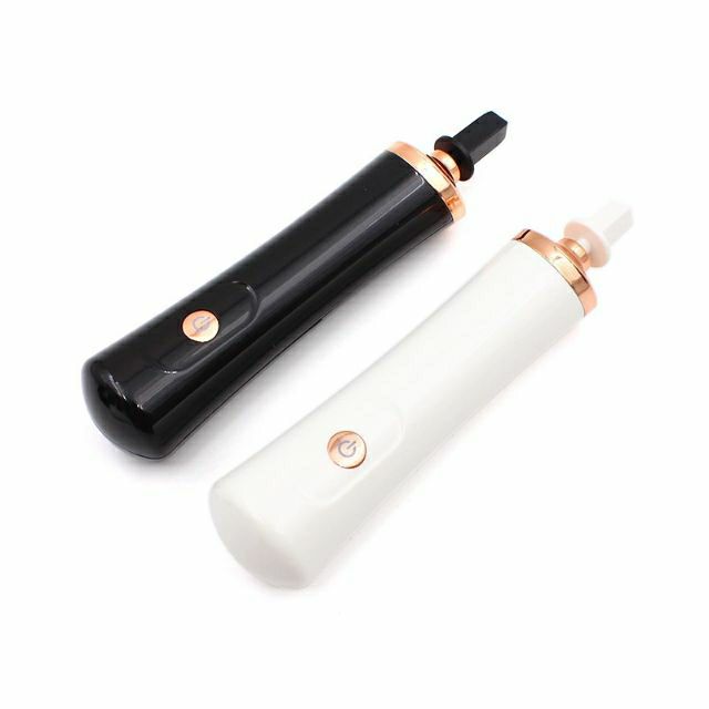 Máy lắc keo nối mi giúp keo luôn giữ trạng thái đều keo giảm hao keo khi nhỏ keo.sản phẩm đi kèm 6 đầu lắc tiện lợi