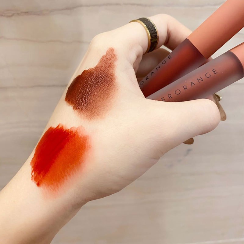 HERORANGE Chạng vạng nhẹ Sữa đánh Velvet Air Matte Matte Lip Glaze NICEYY