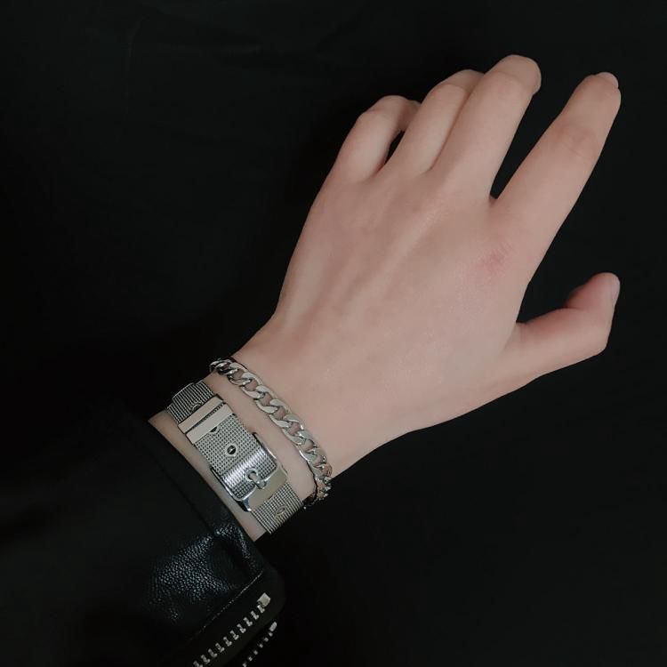 Vòng Tay Thép Titan Không Gỉ Thiết Kế Đơn Giản / Cá Tính