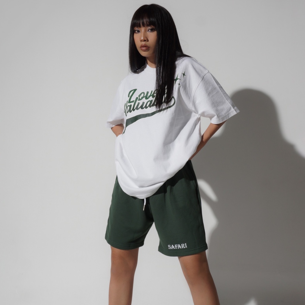 Áo thun &quot; LOVE IS VALUABLE &quot; tay lỡ nam nữ unisex form rộng SAFARI TWS1