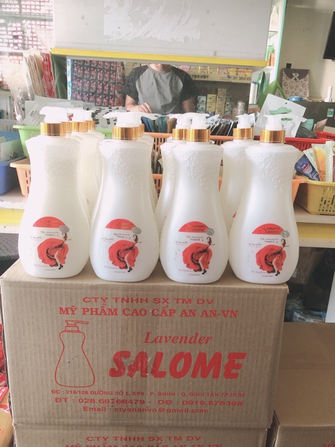 Sữa tắm thơm trắng da salome 1000ml