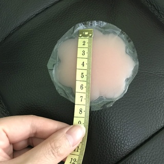 1 hộp 1 đôi miếng dán ti silicon hộp đỏ kích thước 6.5cm