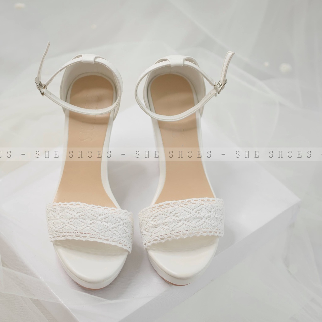 SANDAL XUỒNG TRẮNG PHỐI REN XINH XẮN 11p, độc quyền bởi SHESHOES