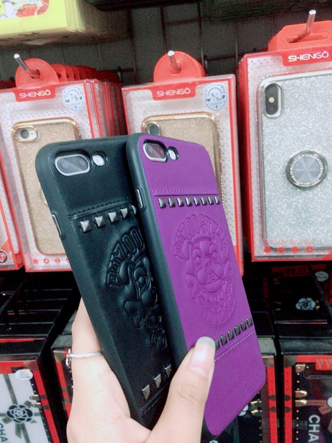 Ốp puzoo da đinh iphone 7 / 8 / PLUS