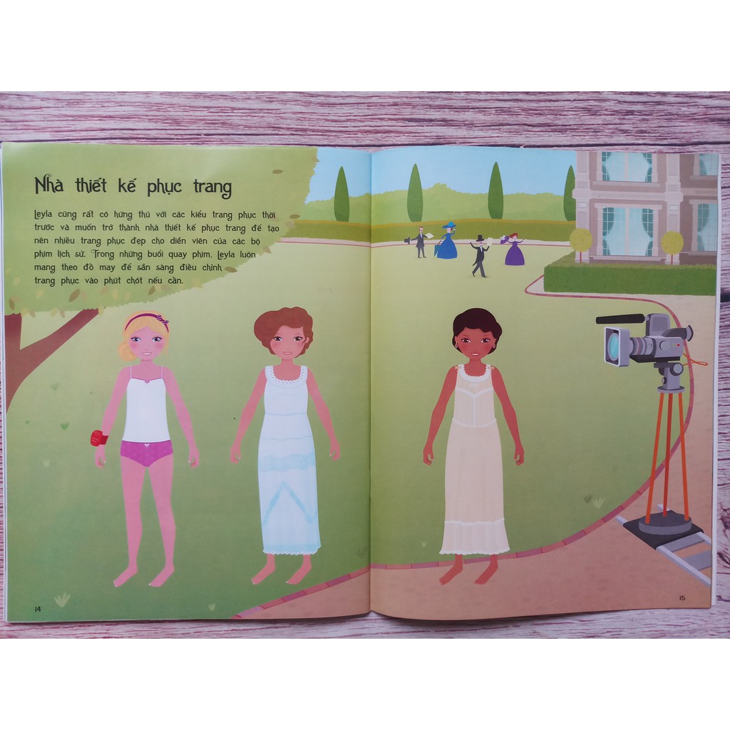 Sách - Dán Hình Sáng Tạo Trang Phục Búp Bê - Công Việc Mơ Ước