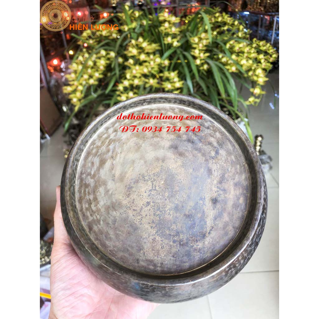 Cơi Đựng Trầu Cau Bằng Đồng Màu Đen Giả Cở