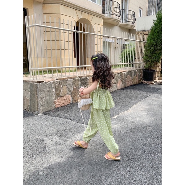 B222 - Bộ cotton xốp áo 2 dây quần bom bé gái