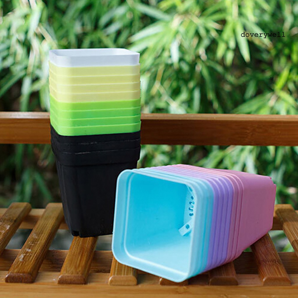 Chậu Hoa Bằng Nhựa Hình Vuông Kèm Khay Đựng