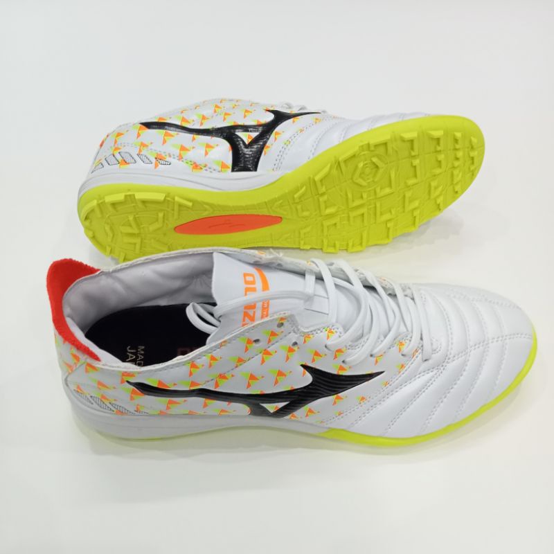 Giày đá bóng sân cỏ nhân tạo  Mizu morelia Neo spf