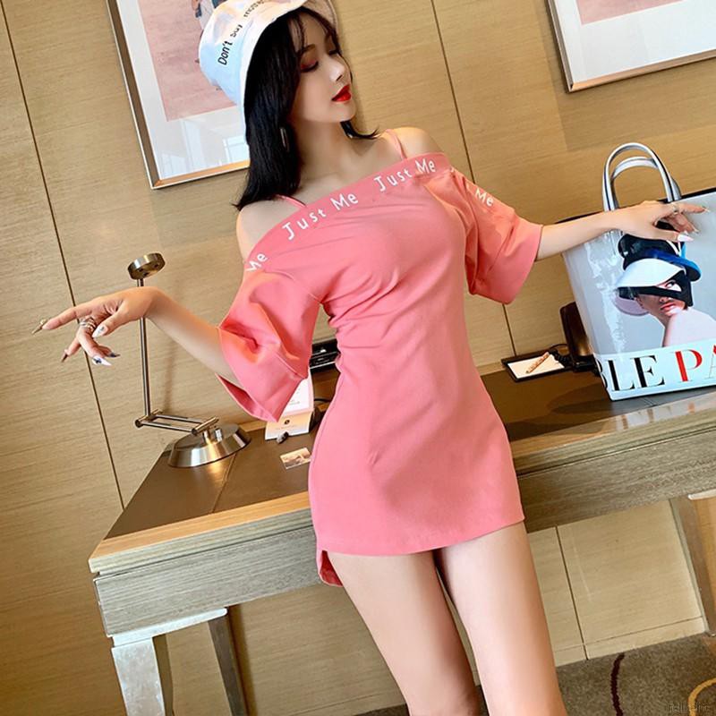 Đầm dáng xòe tay ngắn in chữ trẻ trung cho nữ