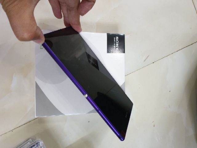 Điện thoại Sony Xperia Z Ultra mới 99% - màn hình 6.4inch