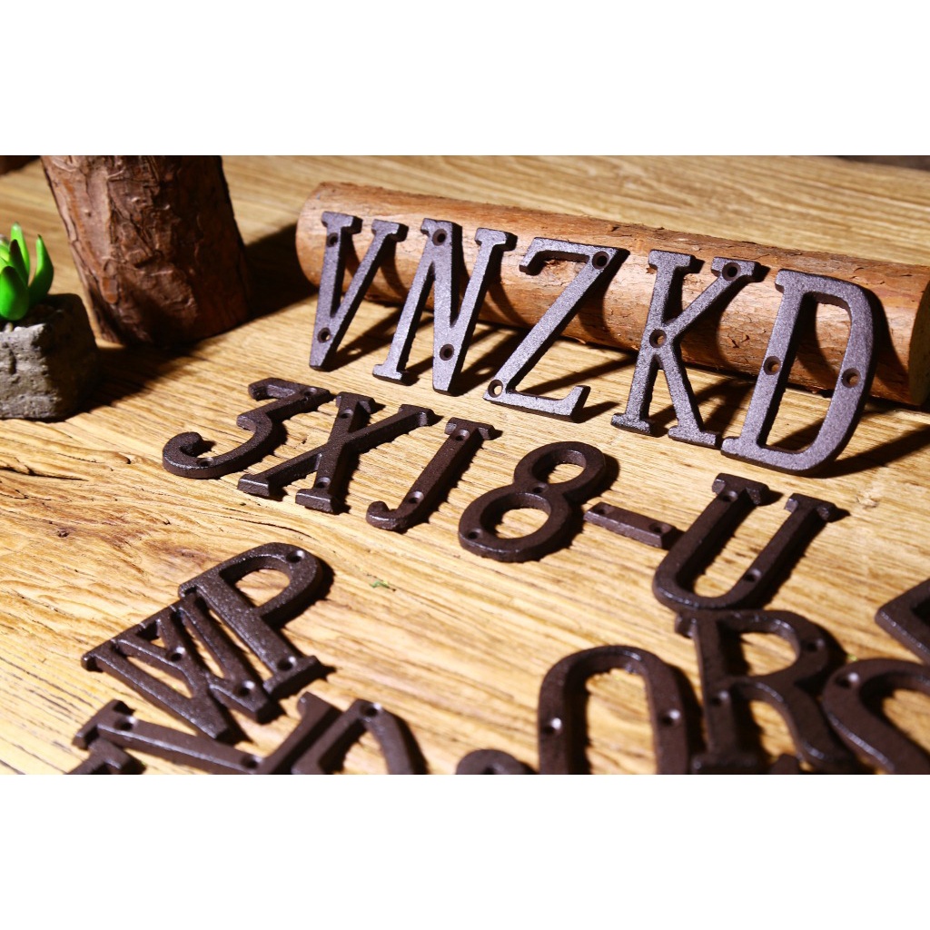 Phụ Kiện Trang Trí Nhà Cửa Bằng Sắt Hình Chữ Và Số Phong Cách Nghệ Thuật Độc Đáo