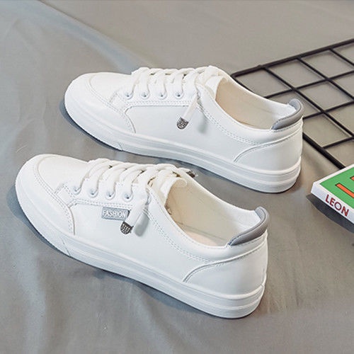 Giày Thể Thao Trắng Đế Bằng Phối Lưới Mỏng Thoáng Khí Thời Trang Mùa Hè Hàng Mới Dễ Phối Đồ Cho Nữ