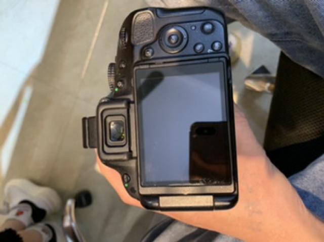 Máy ảnh nikon d5100 kèm kit 18-55mm vr