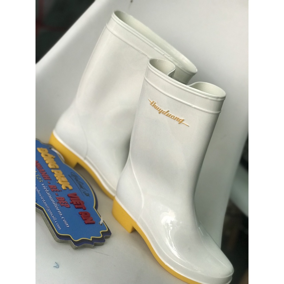 Ủng cao su lội nước  Thùy Dương đế vàng dẻo cao cấp thẳng đứng  không xiên vẹo hàng đẹp thật 100% | BigBuy360 - bigbuy360.vn