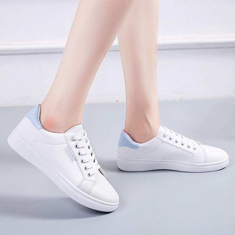 Giày Sneaker Màu Trơn Cột Dây Thoải Mái Cho Nữ