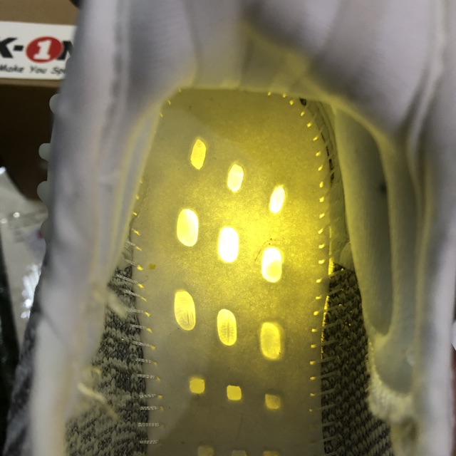 [FREE SHIP+Dây50k] Giày Sneaker Yzy 350 nam nữ + Hộp tem mác bill+Dây phản quang 50k | BigBuy360 - bigbuy360.vn