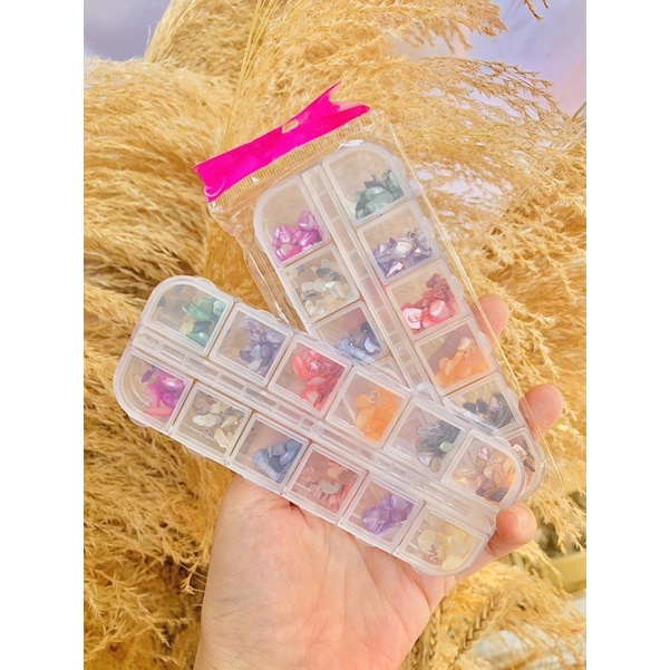 Phụ kiện sỏi trang trí móng