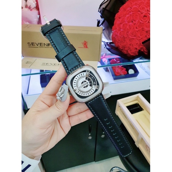 Đồng Hồ Nam Seven Friday Automatic