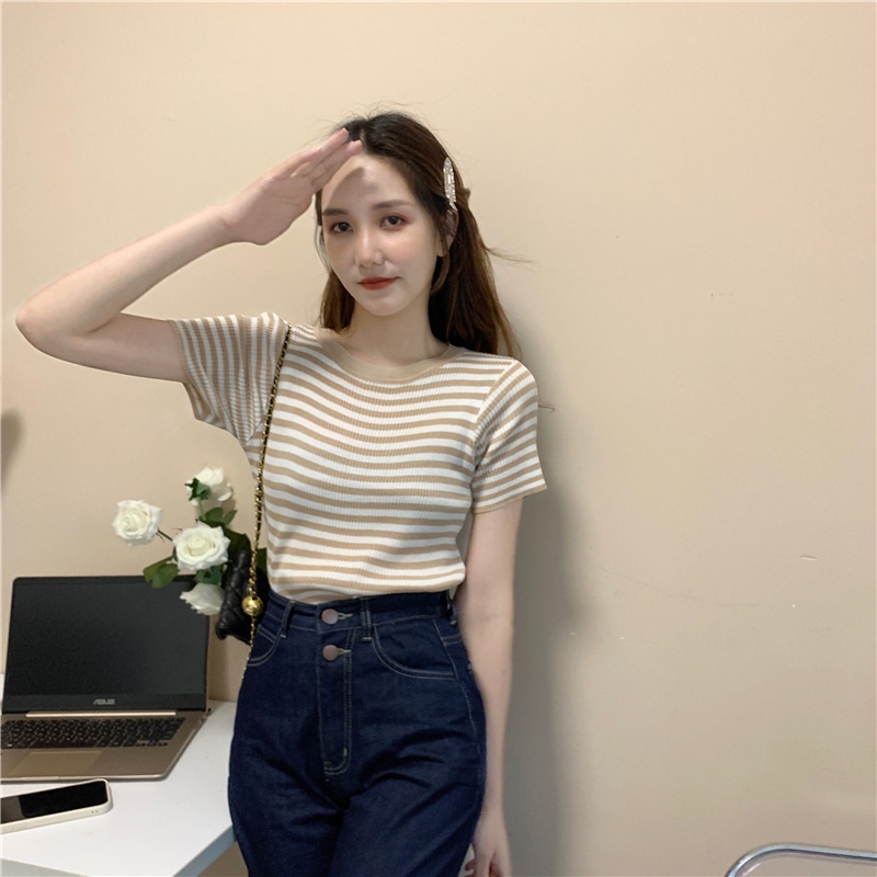 Áo Thun Croptop Gân Tăm Tay Ngắn Họa Tiết Kẻ Sọc Kiểu Hàn Quốc Thời Trang 2022