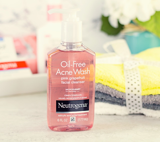 Sữa rửa mặt Neutrogena Oil Free Acne Wash hồng