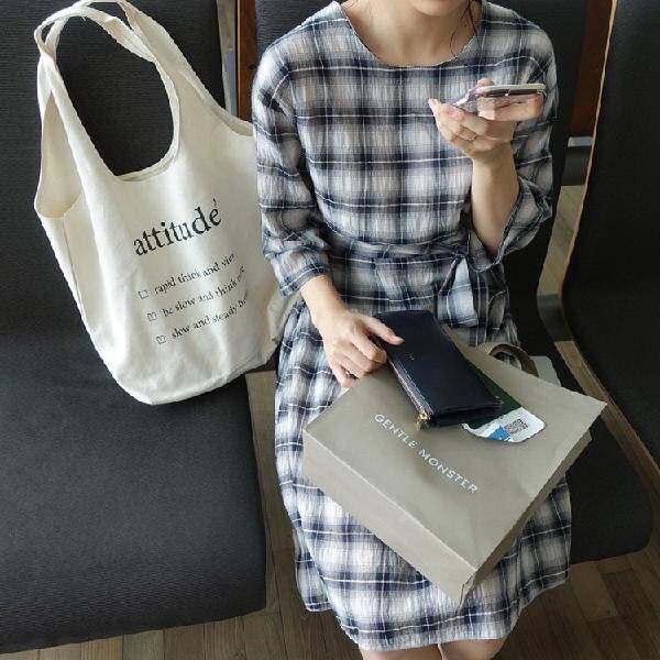 Túi Tote Canvas thời tang kiểu mới chữ Atittude cho nữ kiểu mới vừa A4